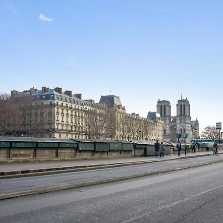 Rue Git-le-coeur Paris