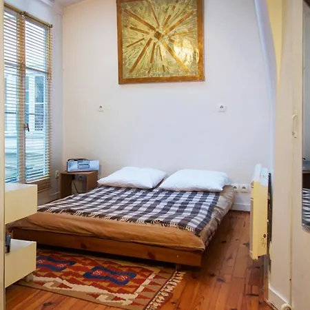 Apartment Rue Git-le-coeur Paris
