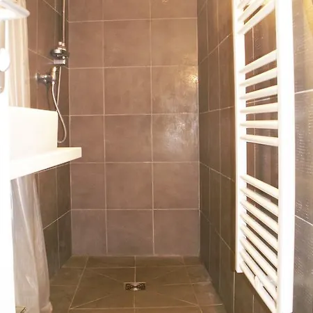 Rue Git-le-coeur Apartment Paris